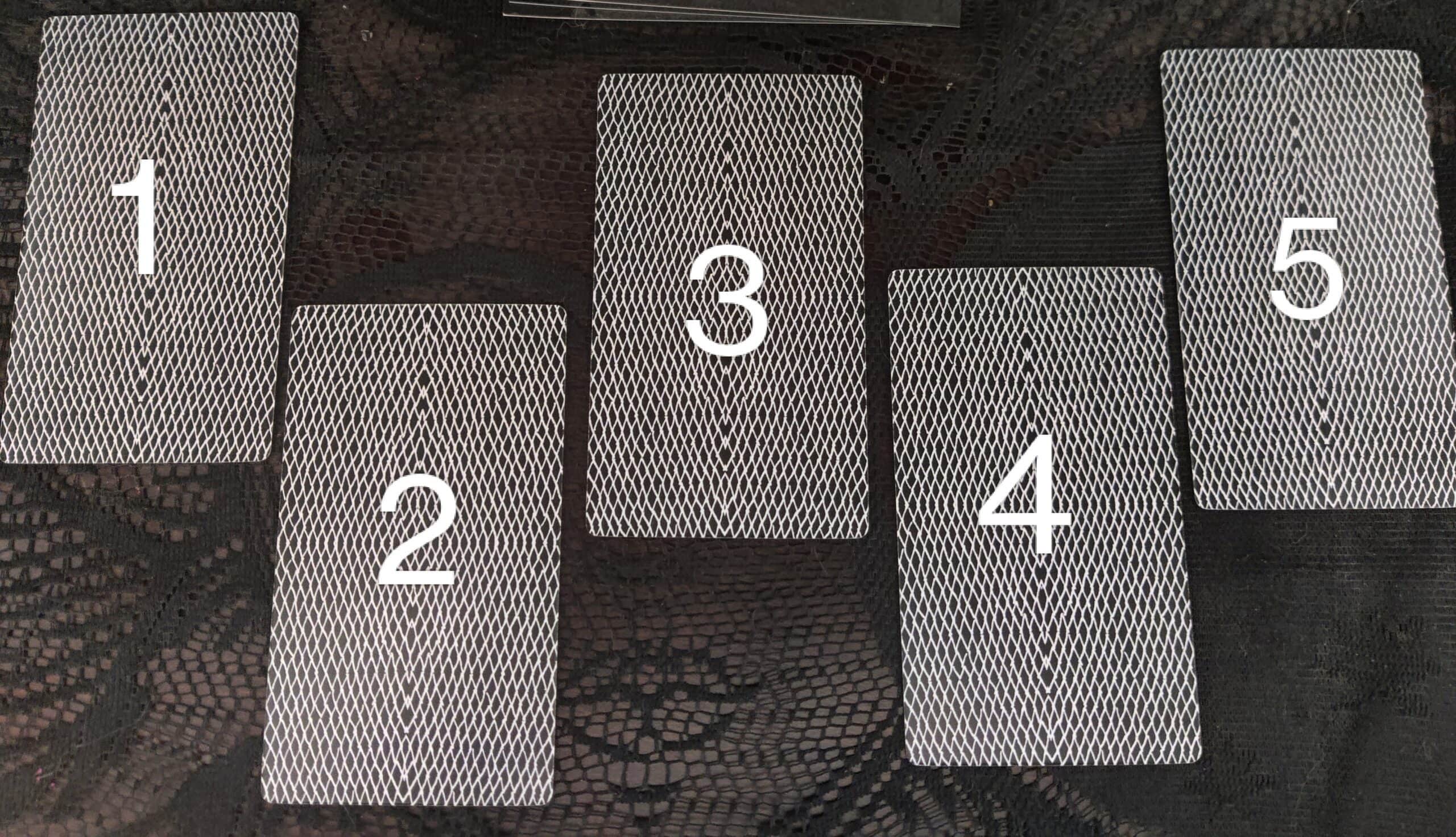 5 card spread